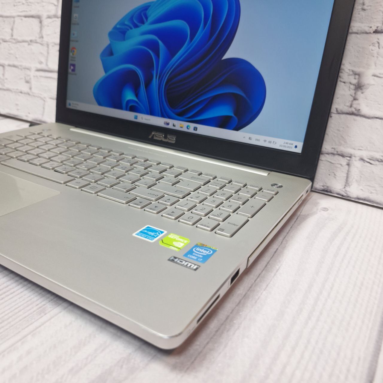  لپ تاپ asus مدل  n550j 