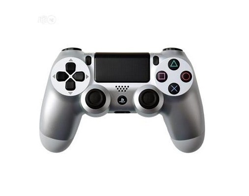  دسته بازی سونی PS4 نقره ای 